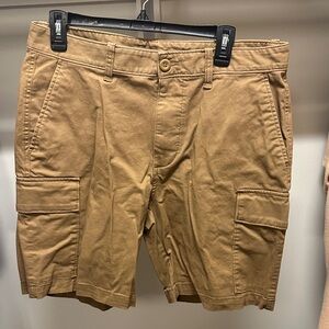 Old Navy Men's Tan Cargo Shorts